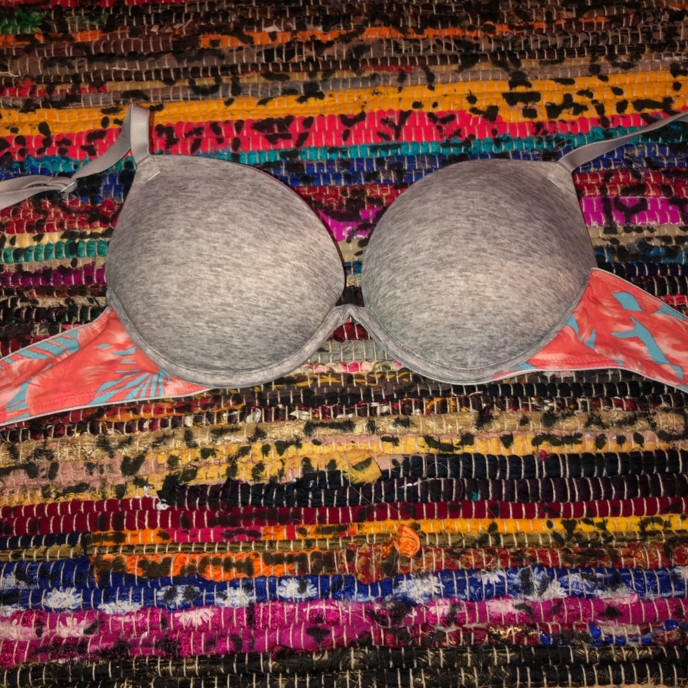 Bra